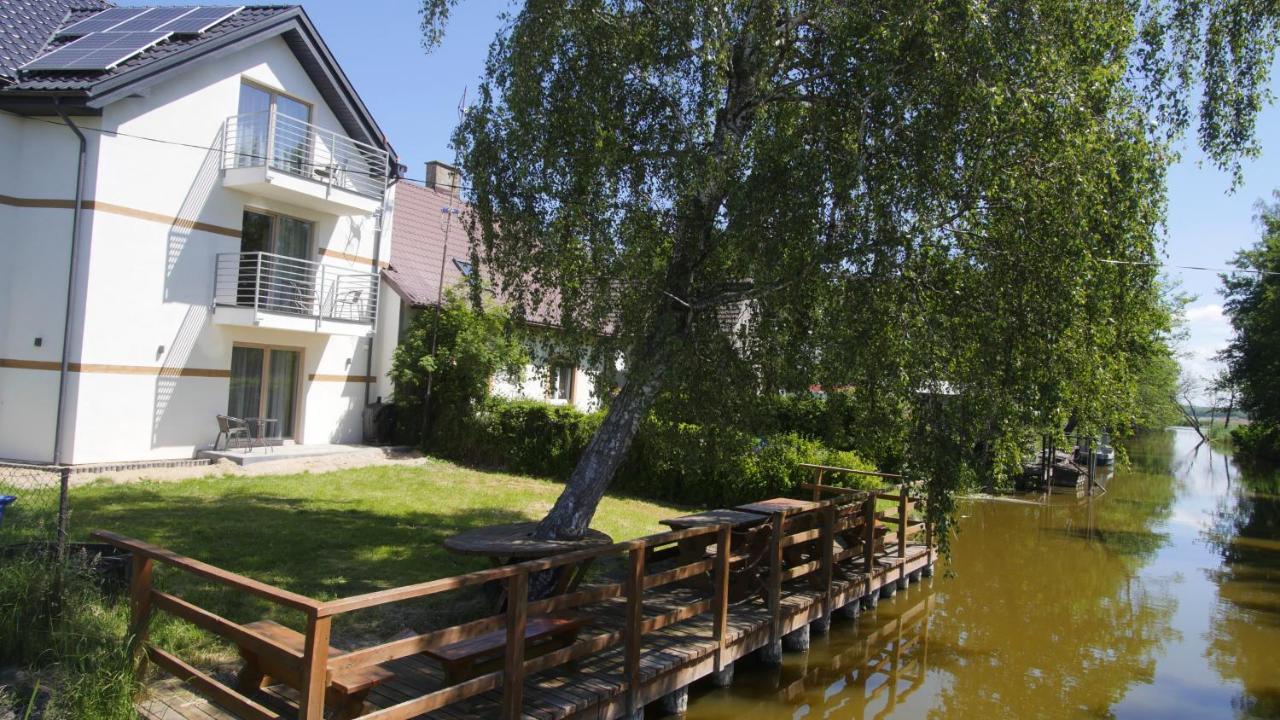 Appartamento Wenecja Polnocy Łeba Esterno foto